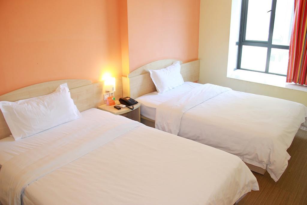 7Days Inn Foshan Dongfang Square Walmart Exteriér fotografie