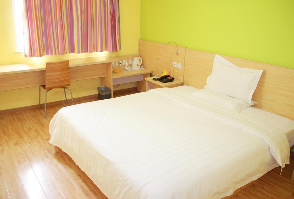 7Days Inn Foshan Dongfang Square Walmart Exteriér fotografie